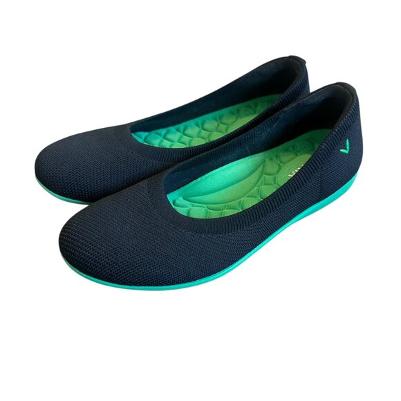 Vivaia Round-Toe Walking Flats Claire Slip-On Comfort Black Size 37 6.5 Women's - Picture 3 of 7